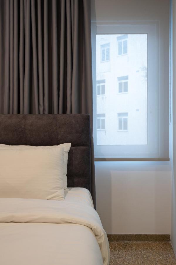 Dema Luxury Suites - Lekka E3 Atene Esterno foto